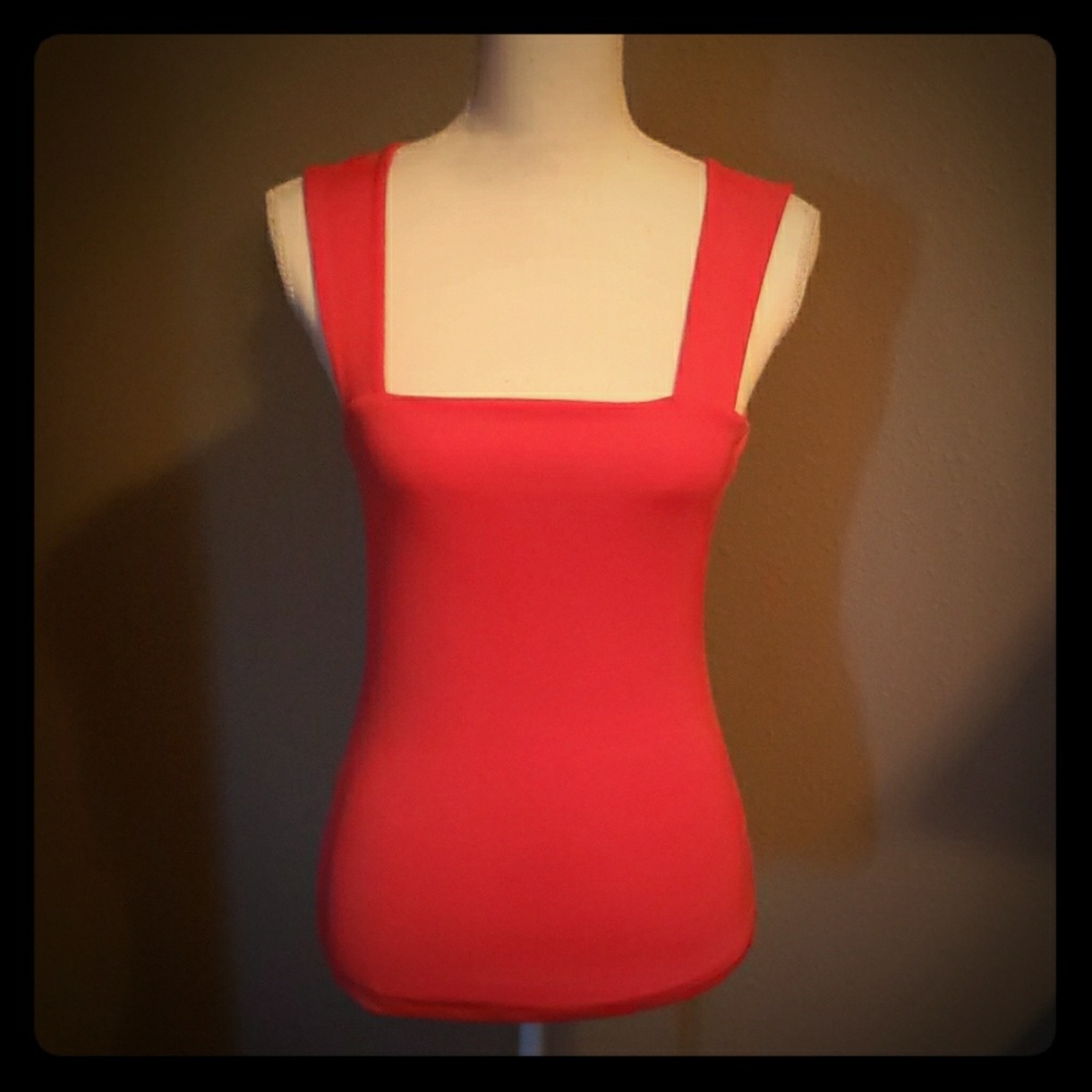Cache pink fitted tank